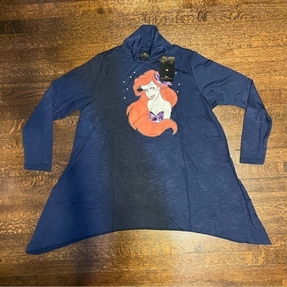 NWT Torrid Disney size 2X Ariel mock neck top - Picture 2 of 9